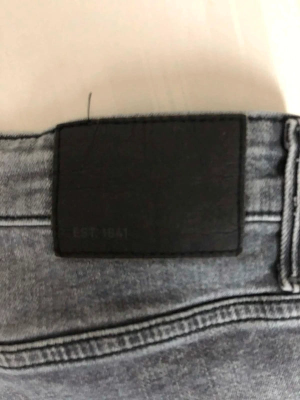Blugi W33/ L34  regular slim fit  gri washed