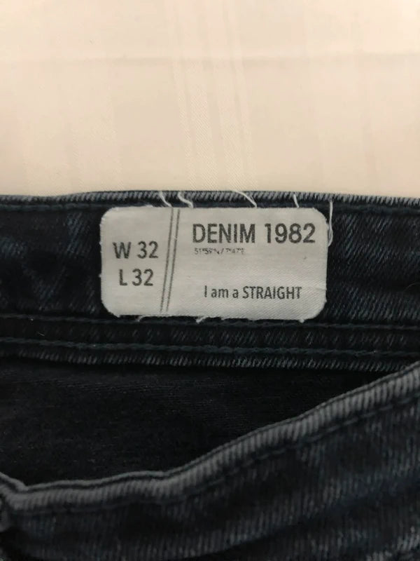 Blugi W32 / L 32 straight fit