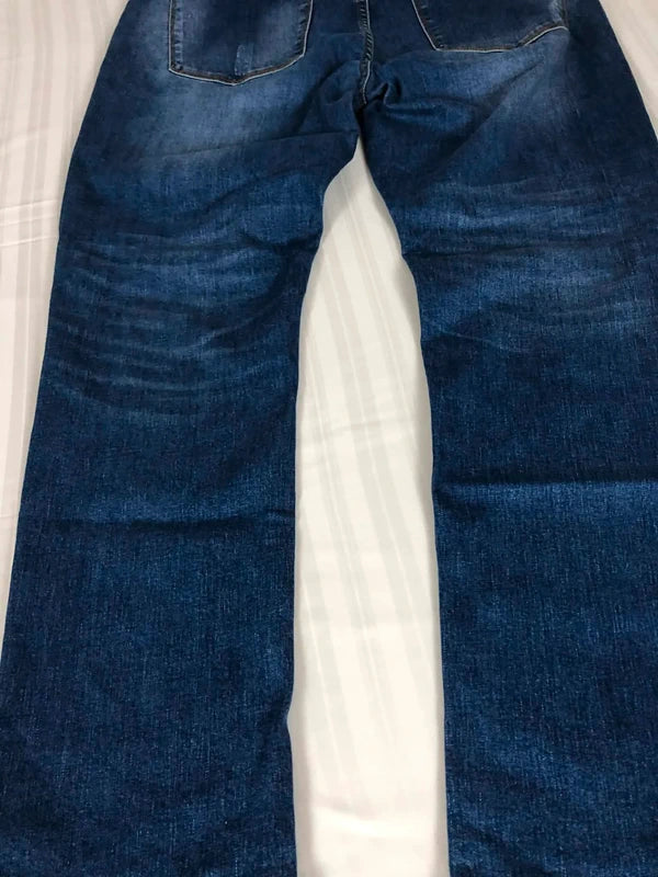 Blugi W38 Straight Fit
