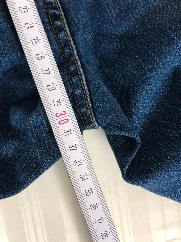 Blugi W38 Straight Fit