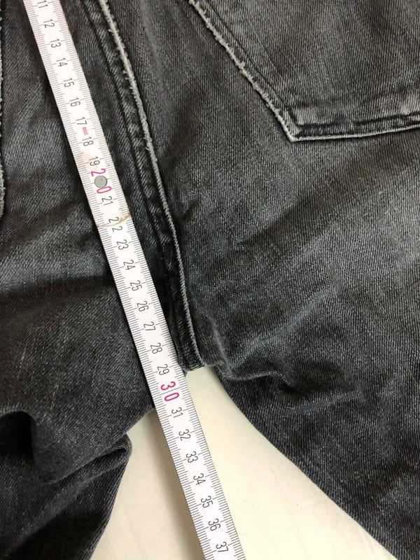 Blugi W31 Slim Fit