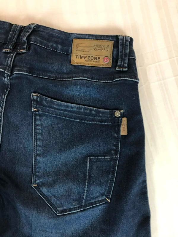 Blugi W32 Straight Fit Timezone