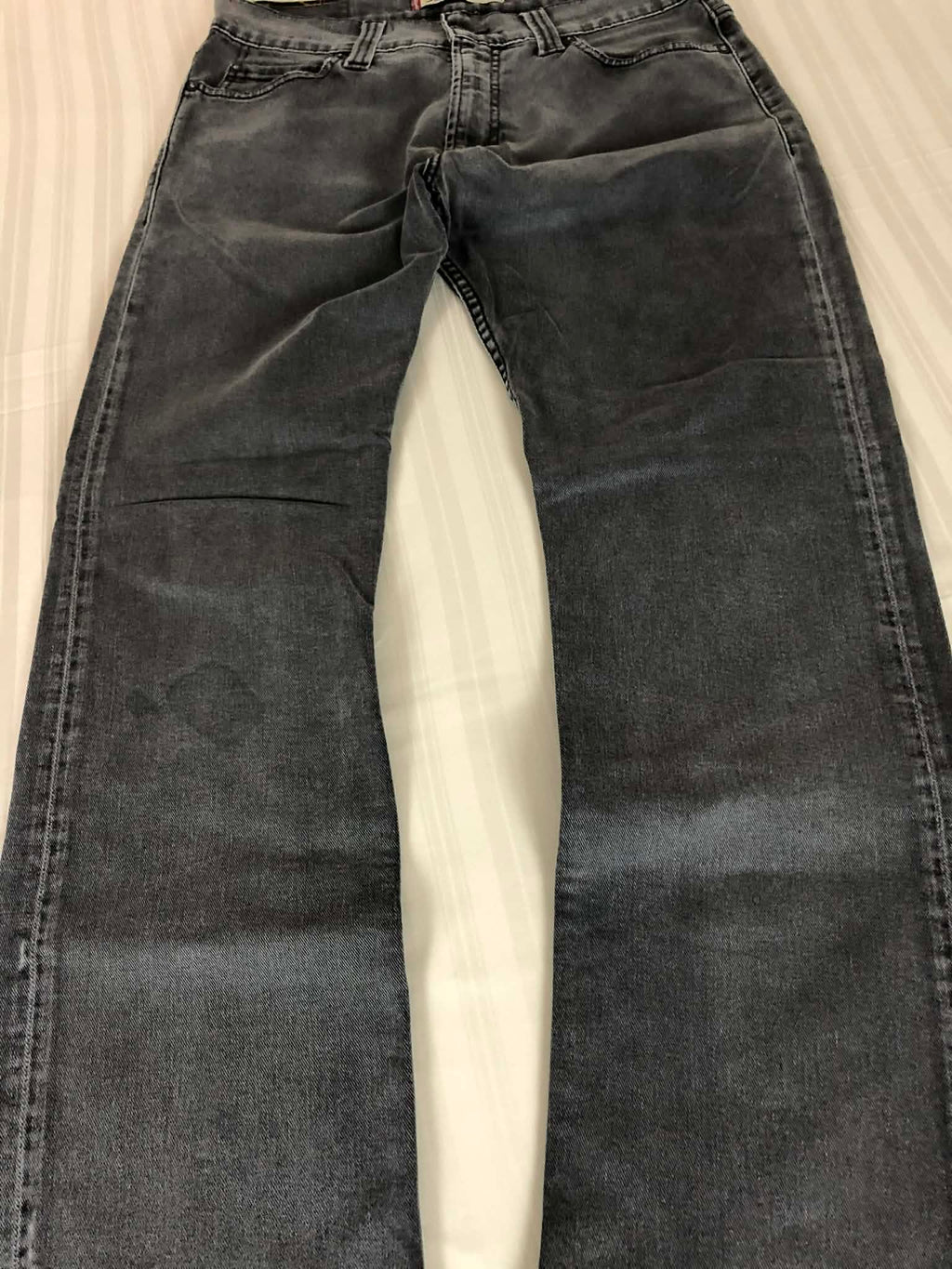 Blugi Levis 506 W32  Straight Fit