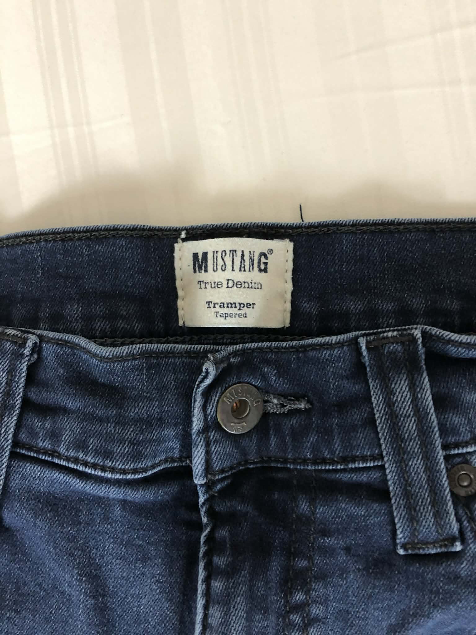 Blugi Mustang W33  Tapered Fit