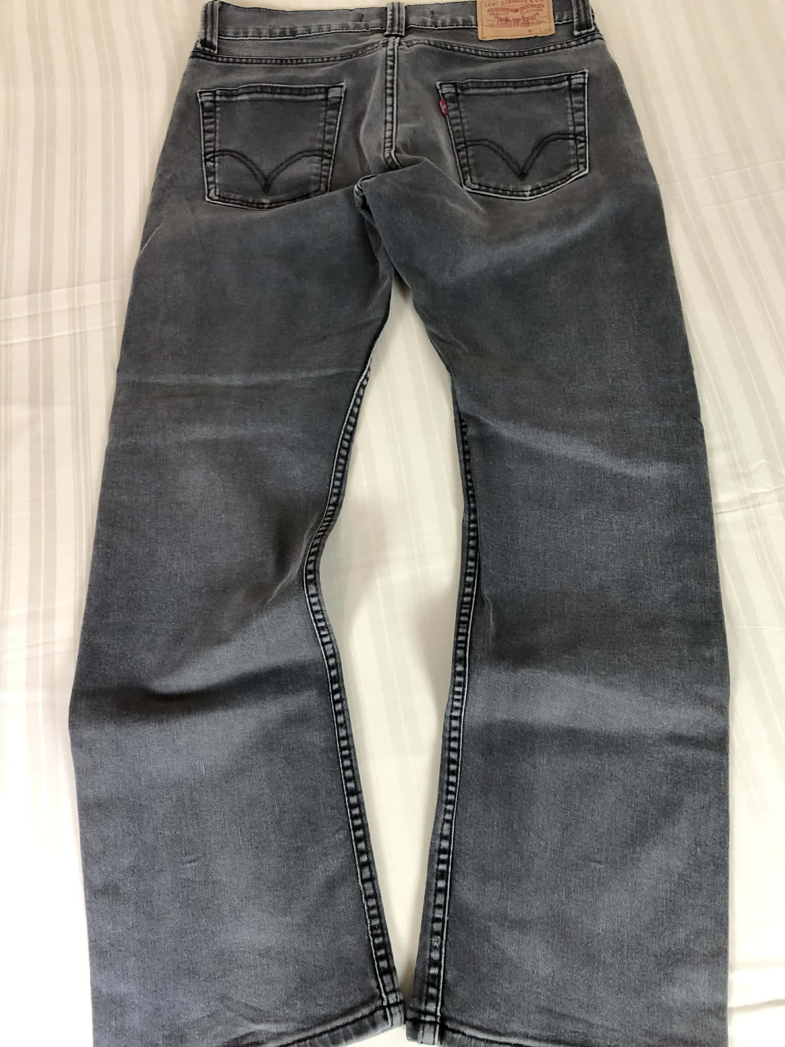 Blugi Levis 506 W32  Straight Fit