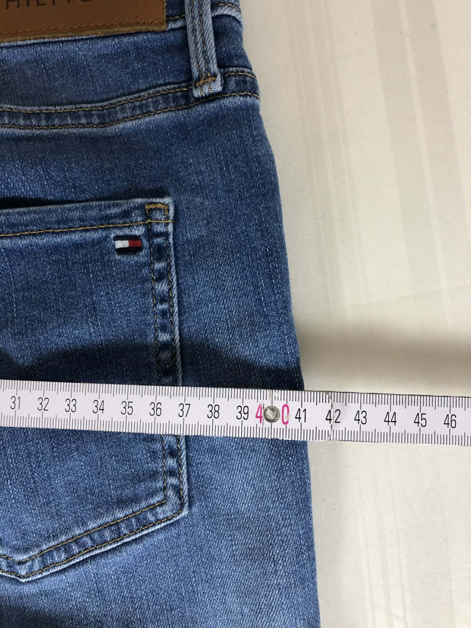 Blugi Tommy Hilfiger S-M Skinny fit