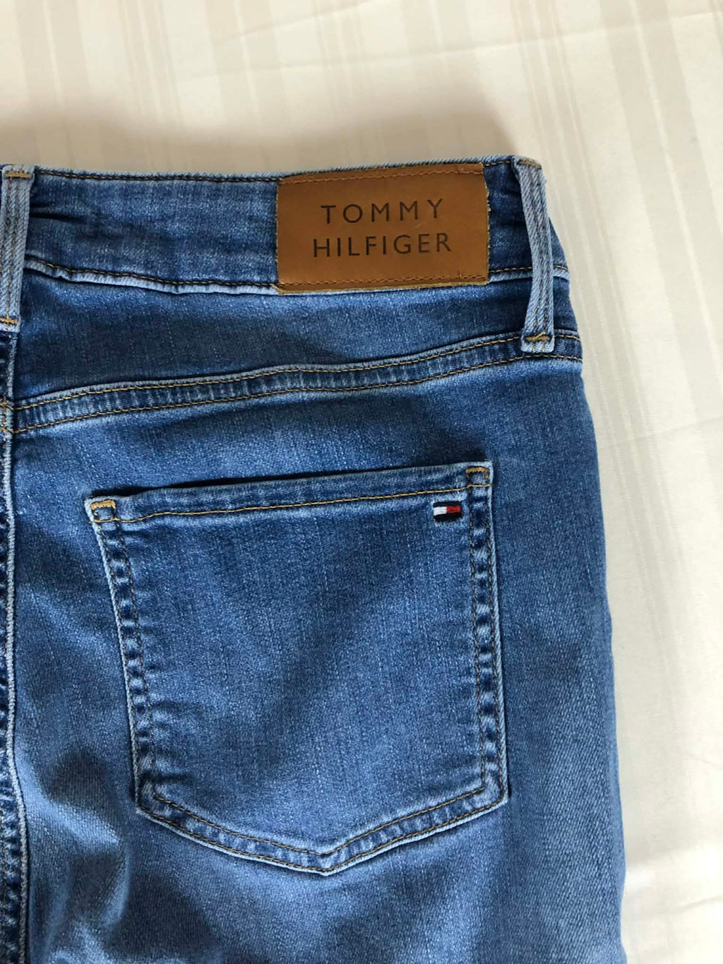 Blugi Tommy Hilfiger S-M Skinny fit