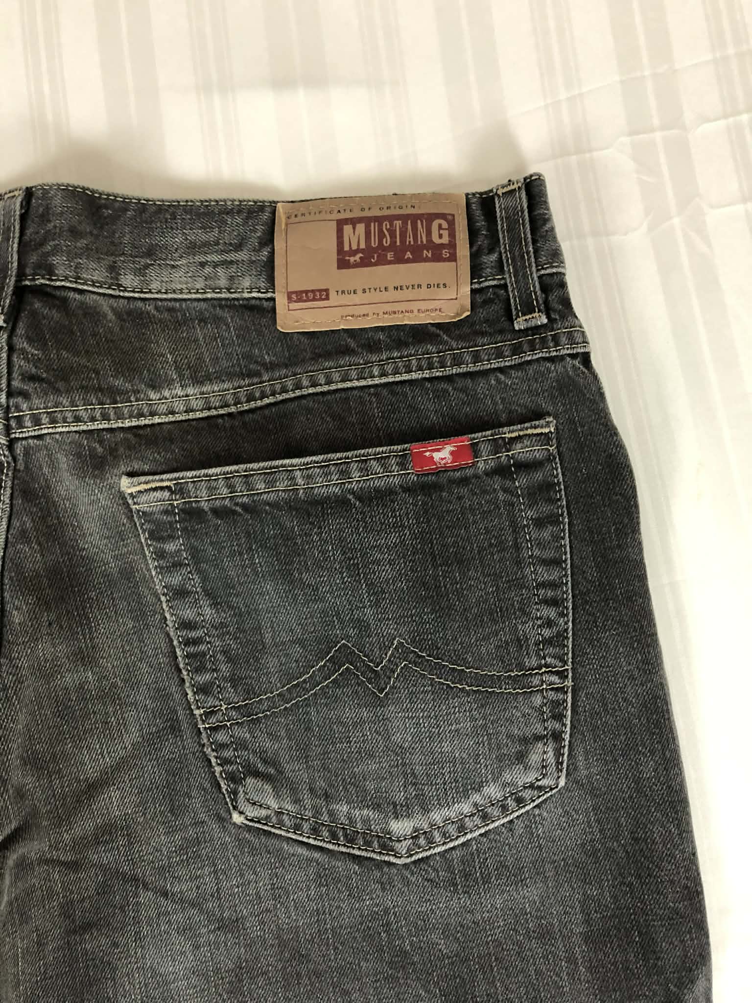 Blugi Mustang W33 Baggy fit