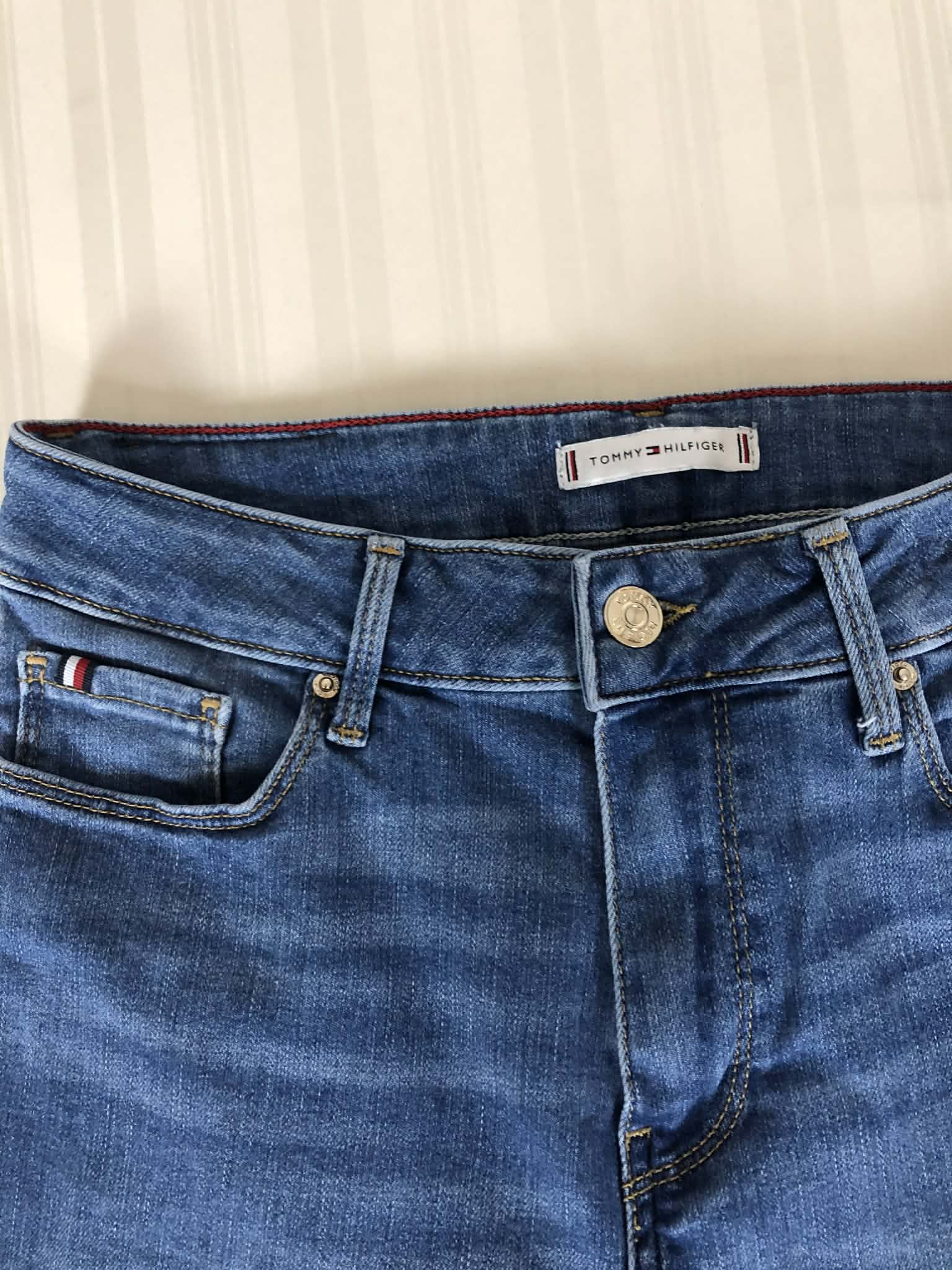 Blugi Tommy Hilfiger S-M Skinny fit