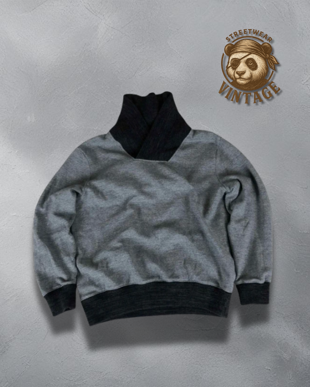 Hanorac B H&M gri-negru colorblock cu guler înalt